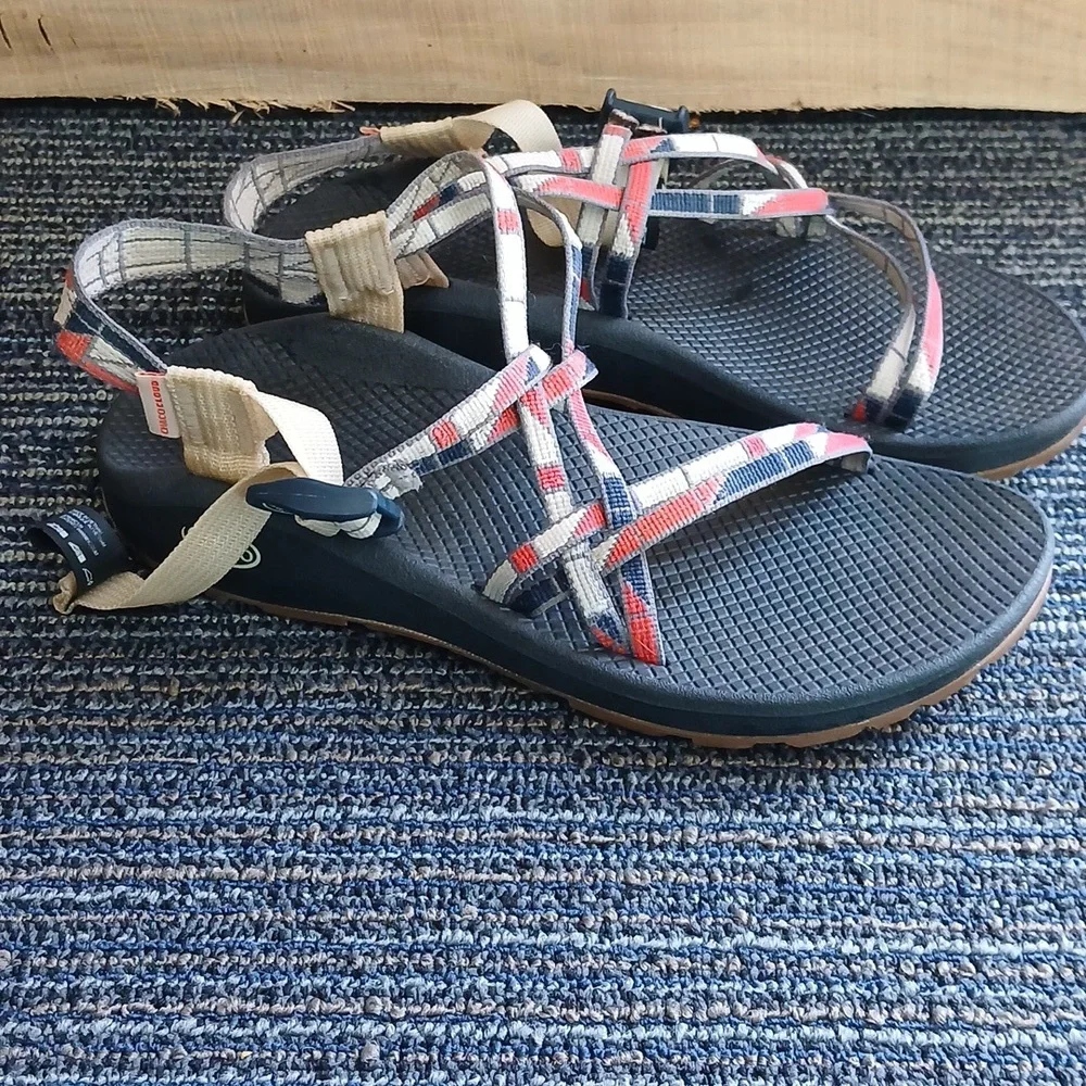 Chaco Womens Z/Cloud X2 Sandals Size 10 Womens - Picture 2 of 9